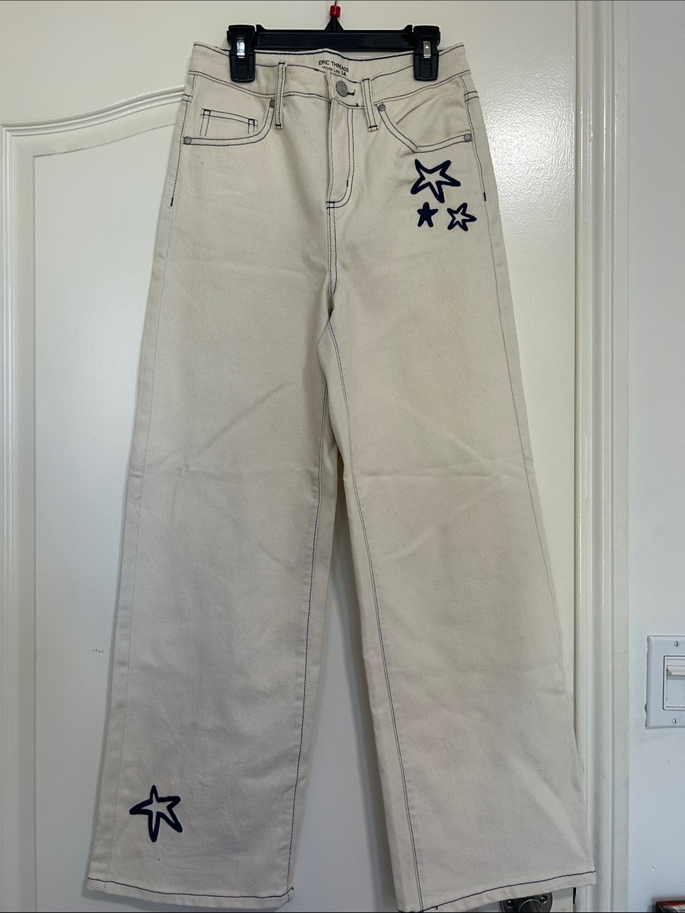 Cream Straight-Leg Jeans with Navy Star Embroidery